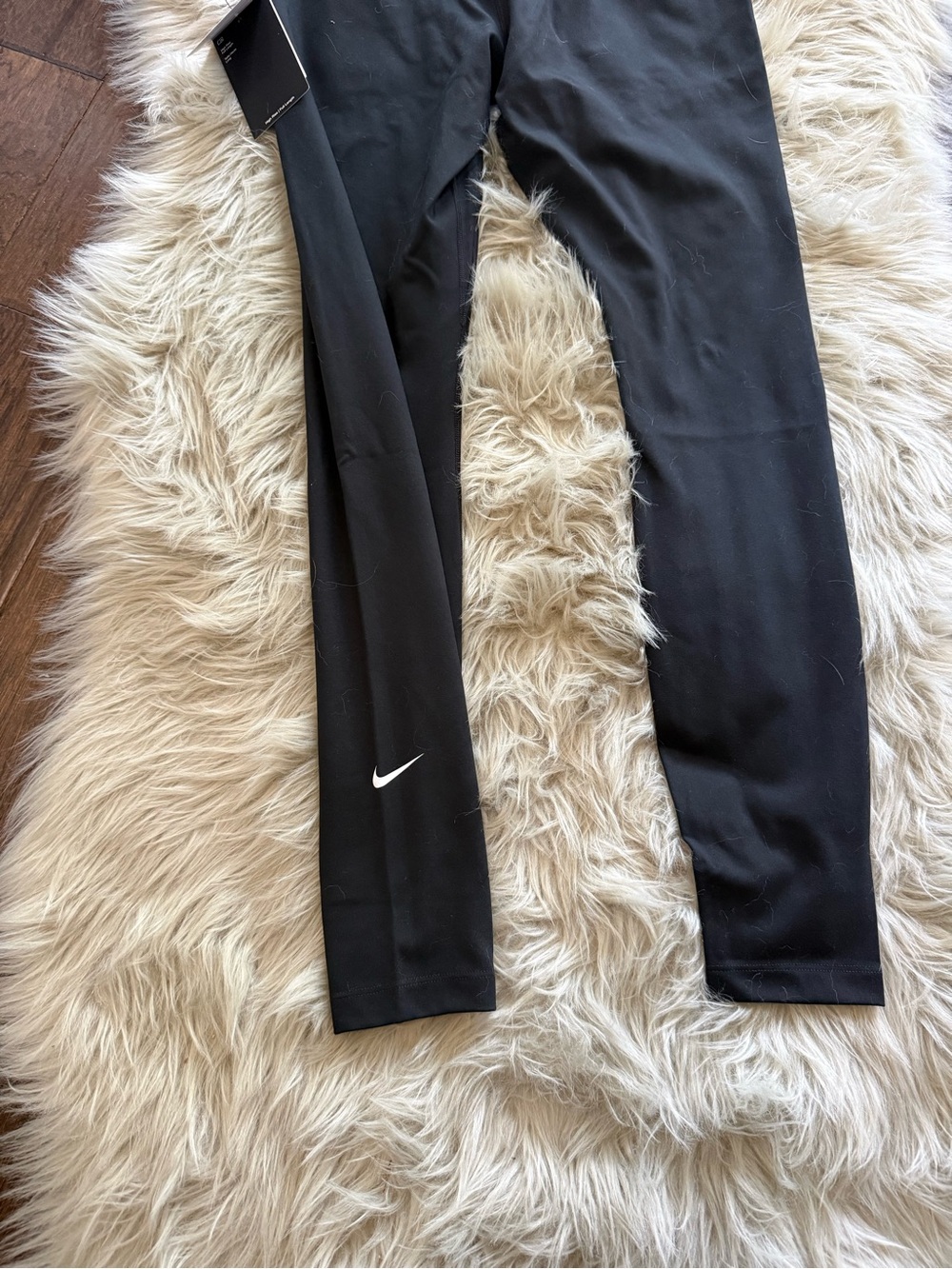 NWT Nike One High-Rise Training Leggings - Picture 10 of 10